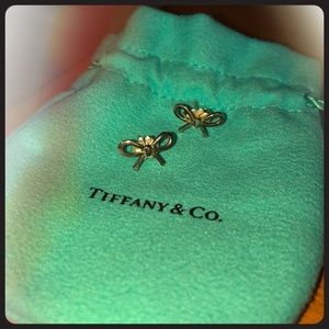 Tiffany & Co Small bow earrings